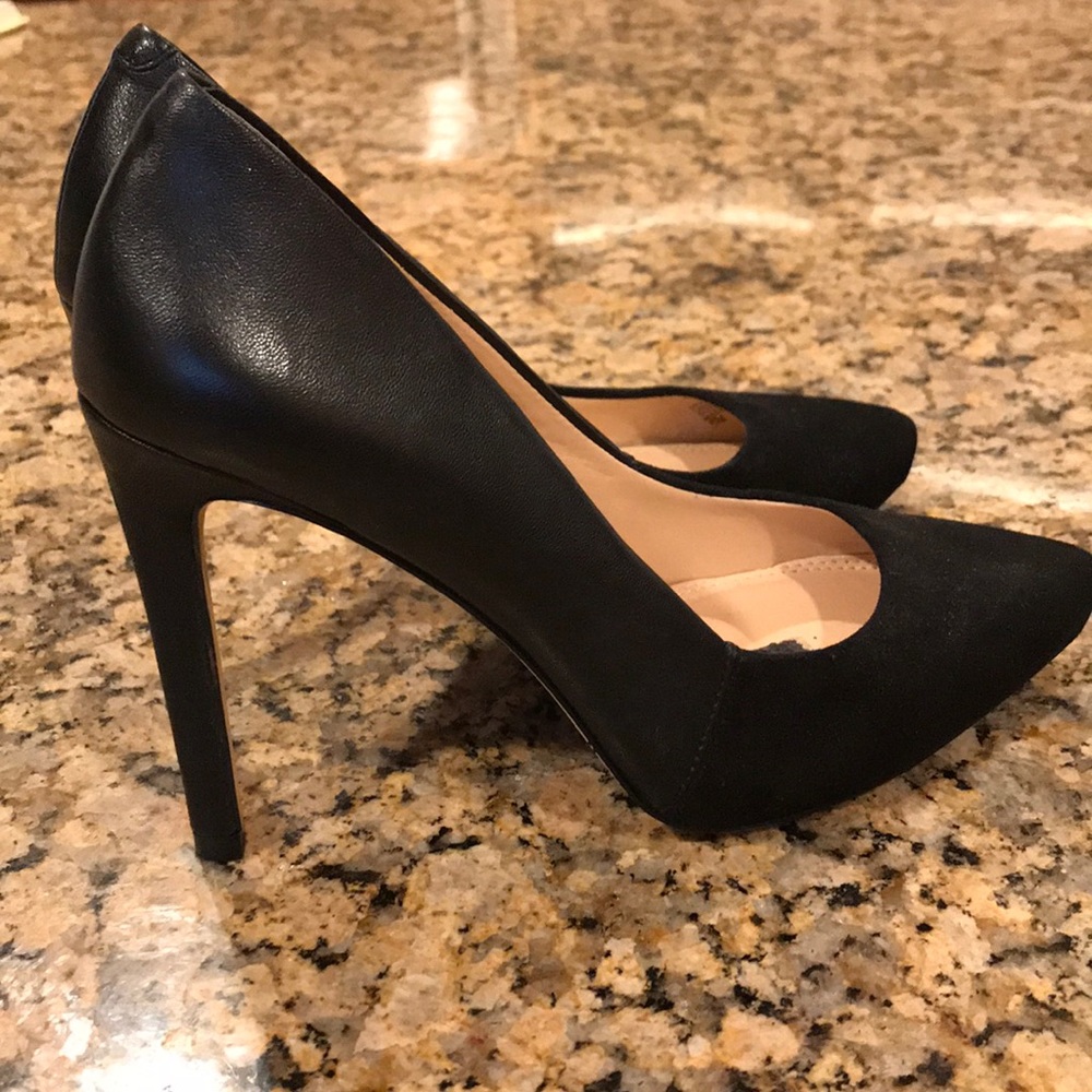 BR  black Heels part leather/part suede